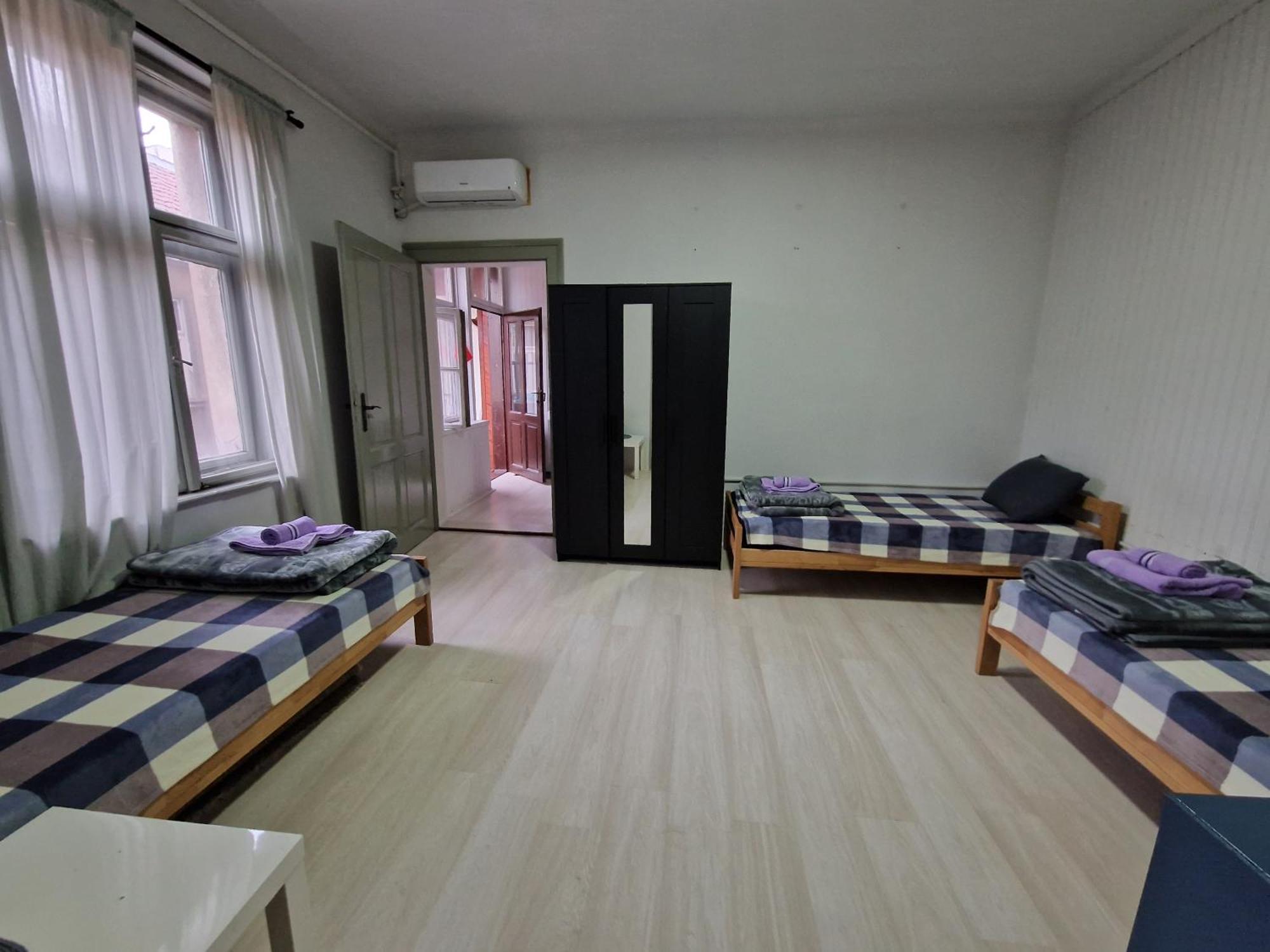 Downtown Belgrade Mixed Beds Hostel Εξωτερικό φωτογραφία